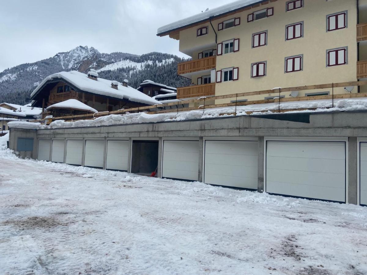 Appartamenti Ladina Campitello di Fassa Buitenkant foto