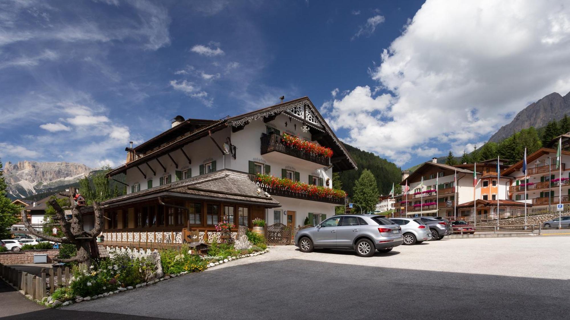 Appartamenti Ladina Campitello di Fassa Buitenkant foto