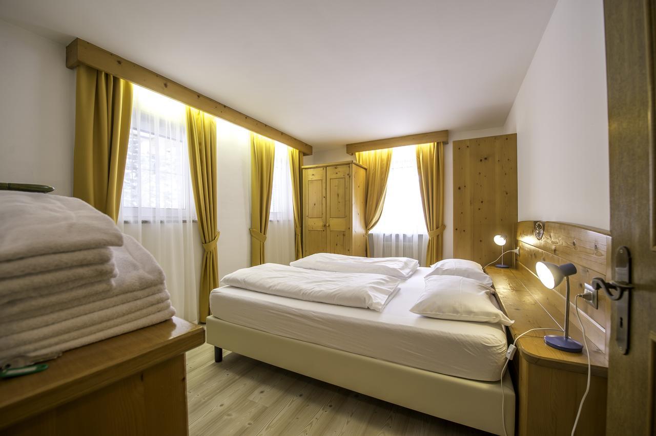 Appartamenti Ladina Campitello di Fassa Buitenkant foto