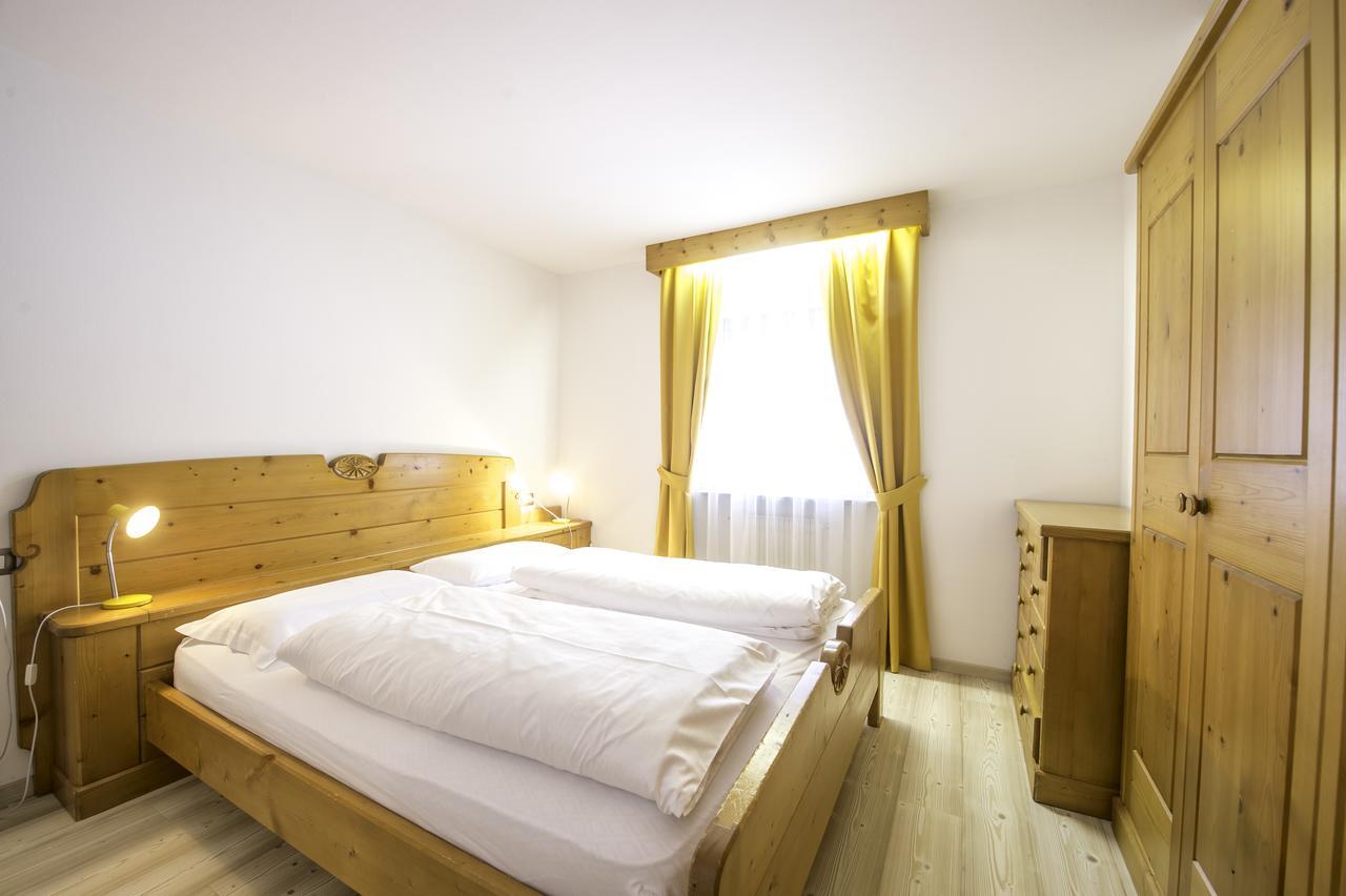 Appartamenti Ladina Campitello di Fassa Buitenkant foto