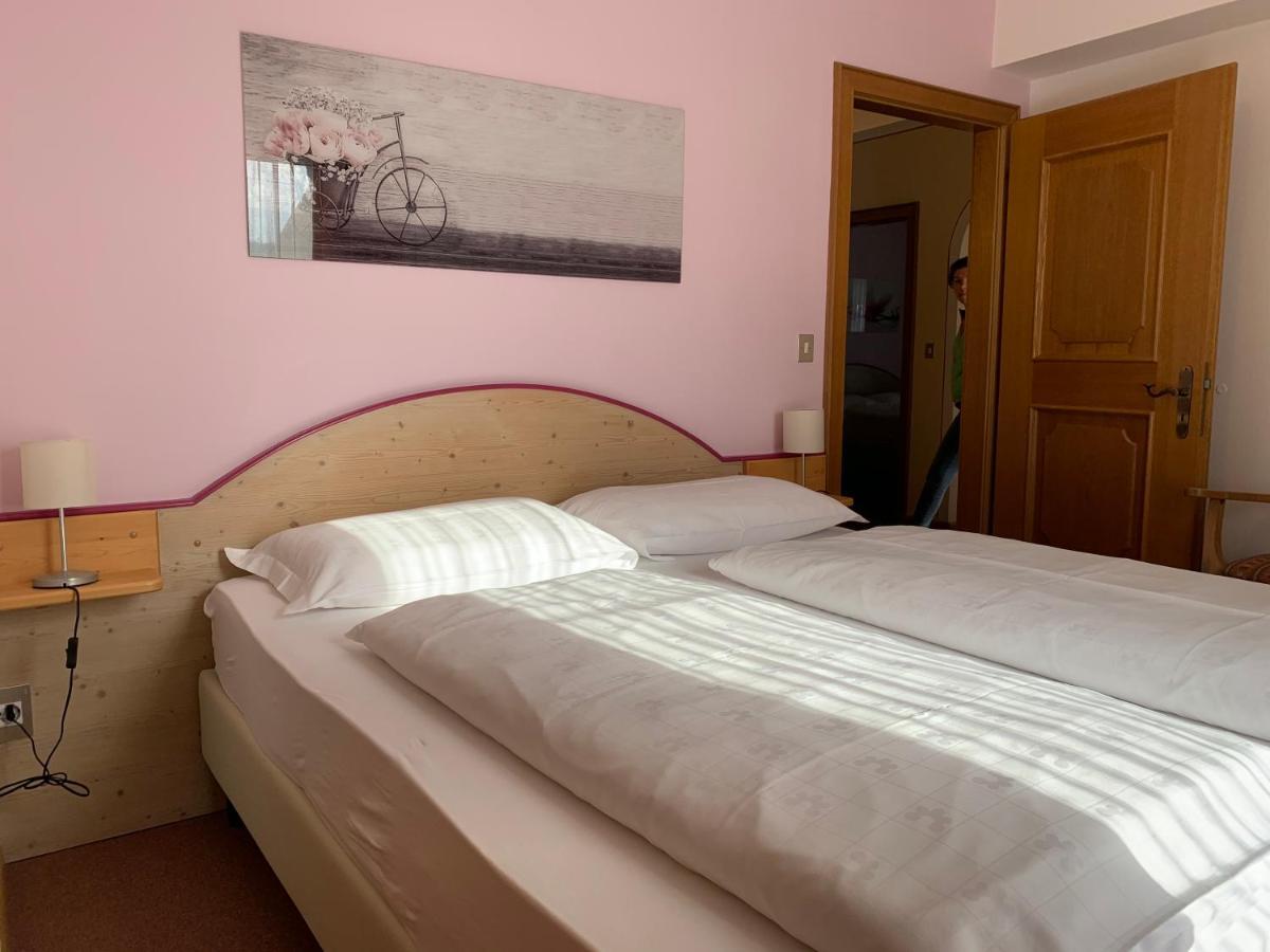 Appartamenti Ladina Campitello di Fassa Buitenkant foto